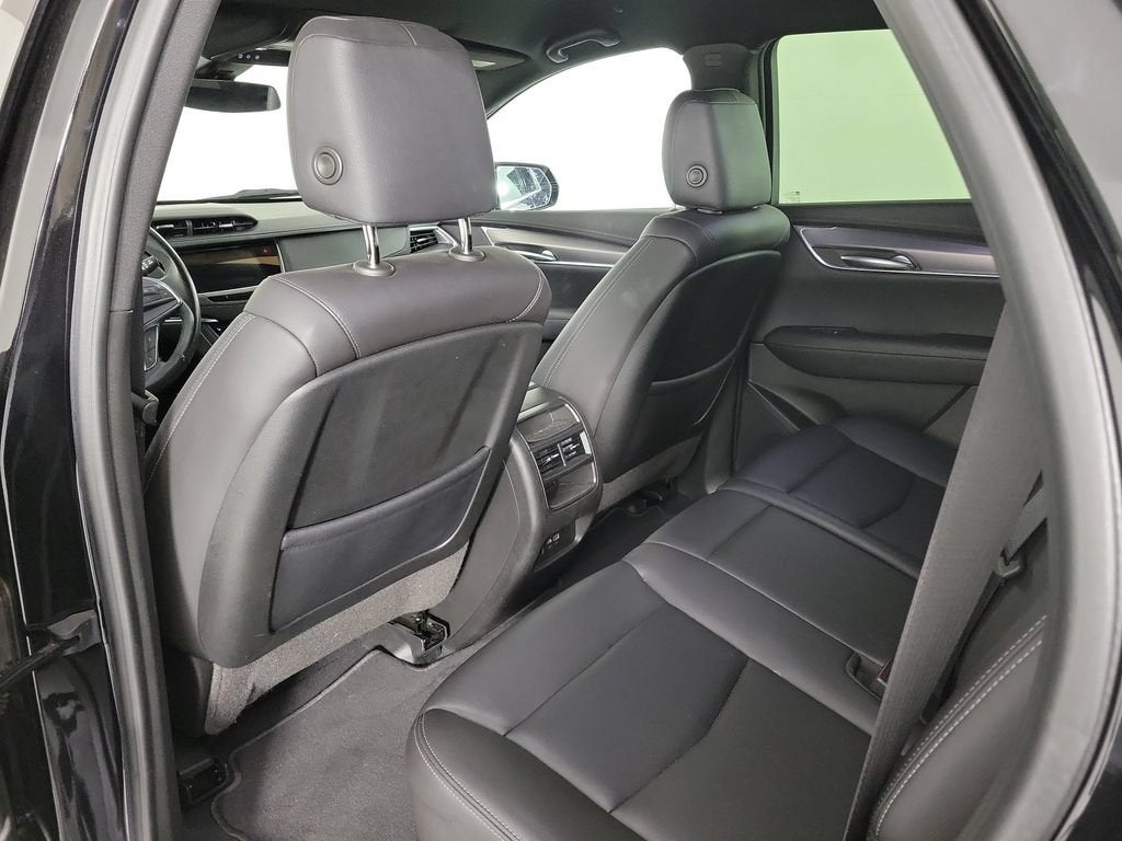 2023 Cadillac XT5 Luxury
