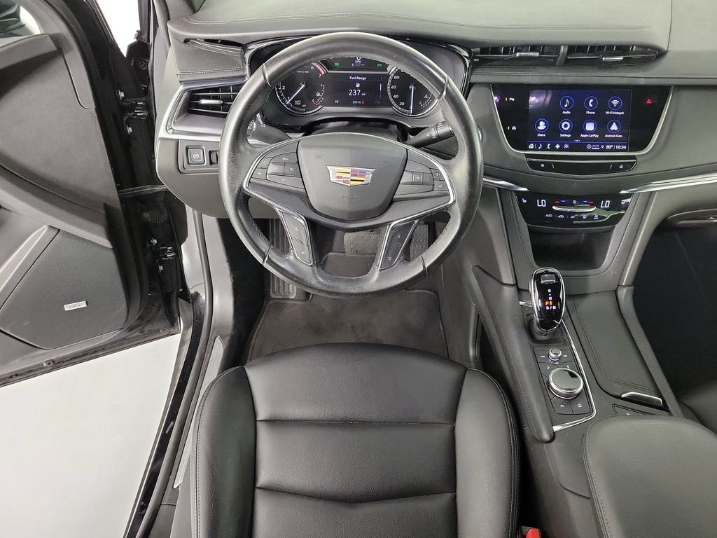 2023 Cadillac XT5 Luxury