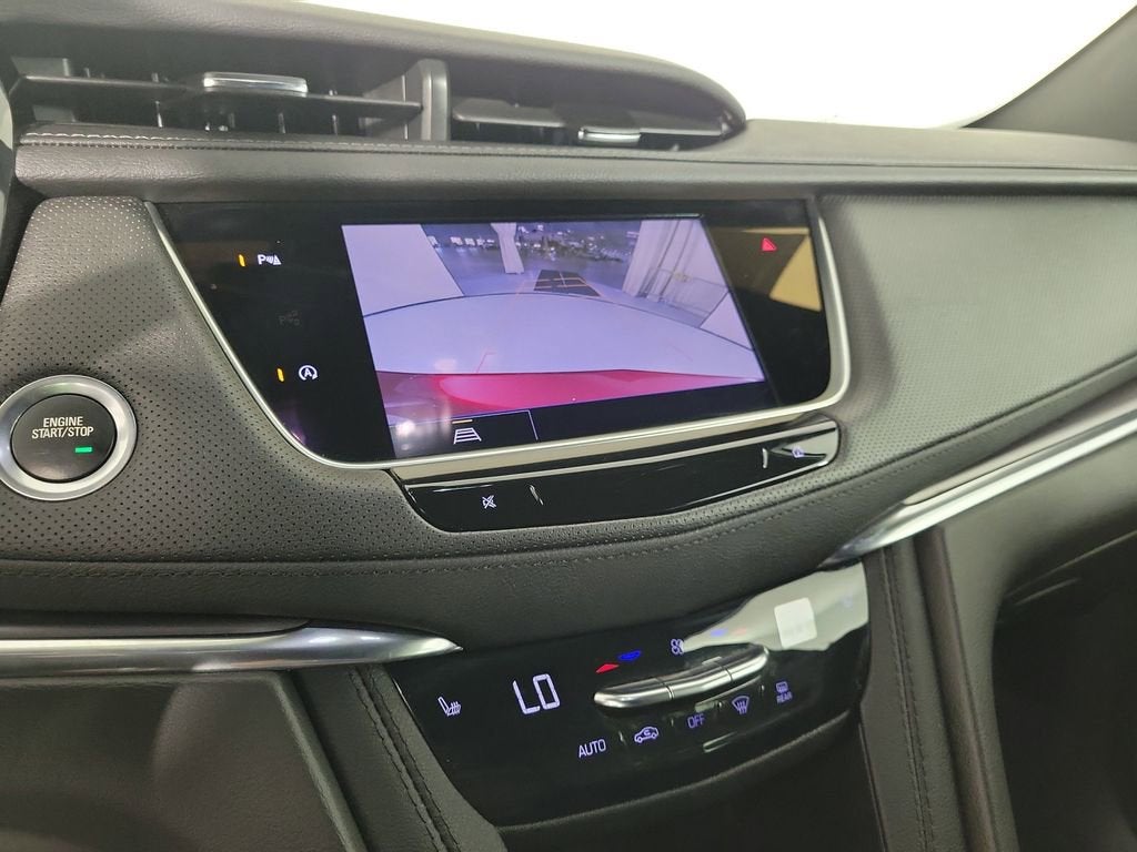 2023 Cadillac XT5 Luxury