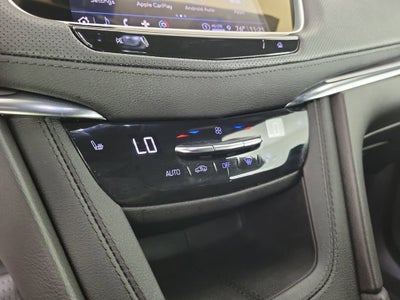 2023 Cadillac XT5 Luxury