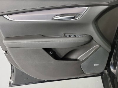 2023 Cadillac XT5 Luxury