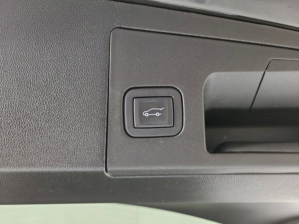 2023 Cadillac XT5 Luxury