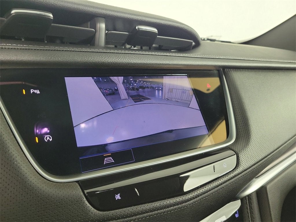 2023 Cadillac XT5 Luxury