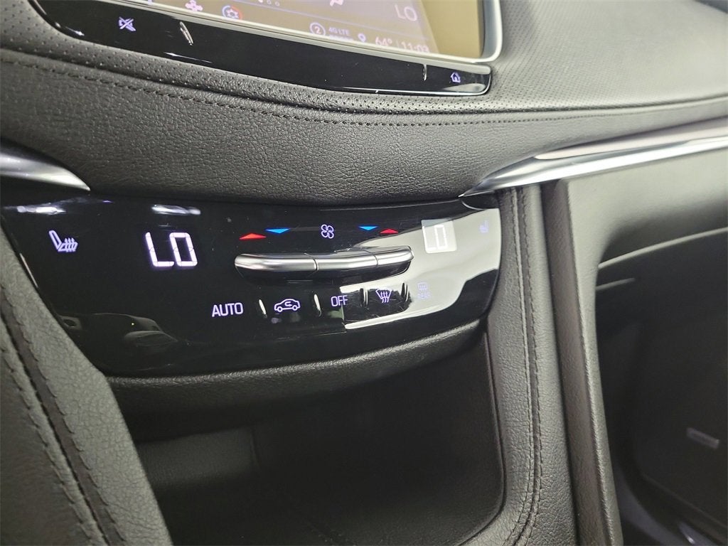 2023 Cadillac XT5 Luxury