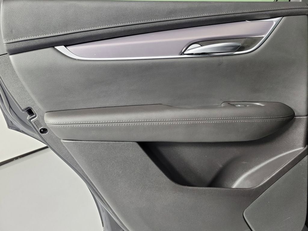 2024 Cadillac XT5 Luxury