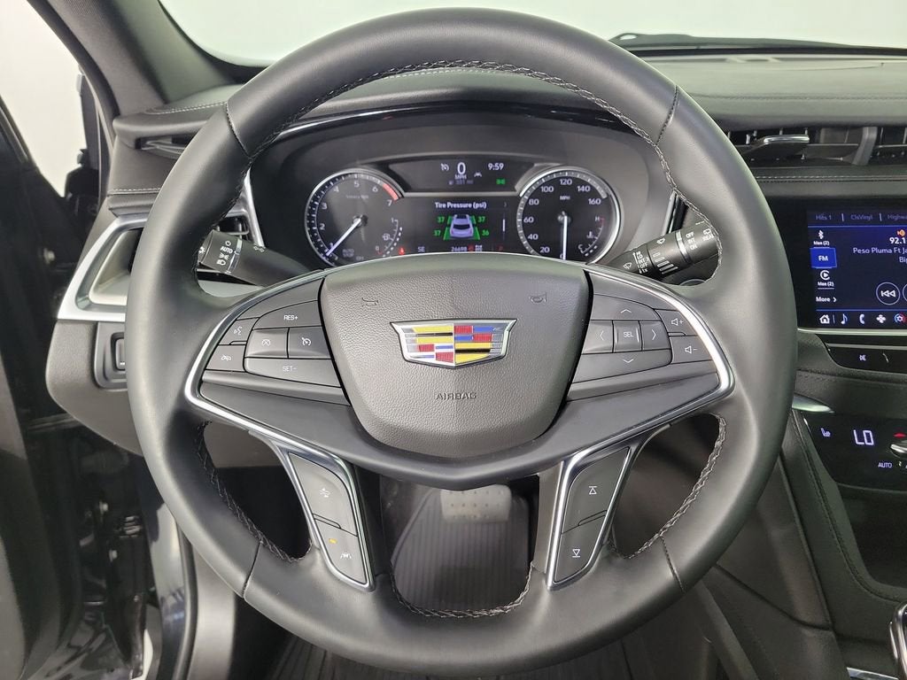 2024 Cadillac XT5 Luxury