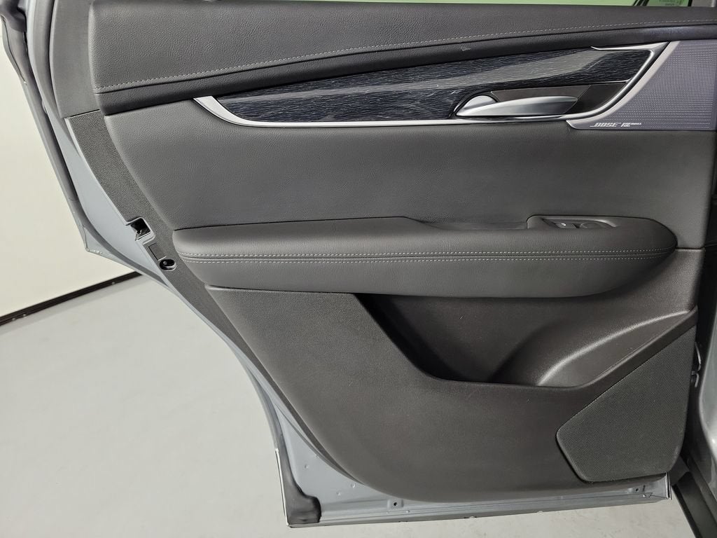 2023 Cadillac XT5 FWD Premium Luxury