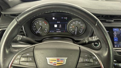 2022 Cadillac XT5 Premium Luxury