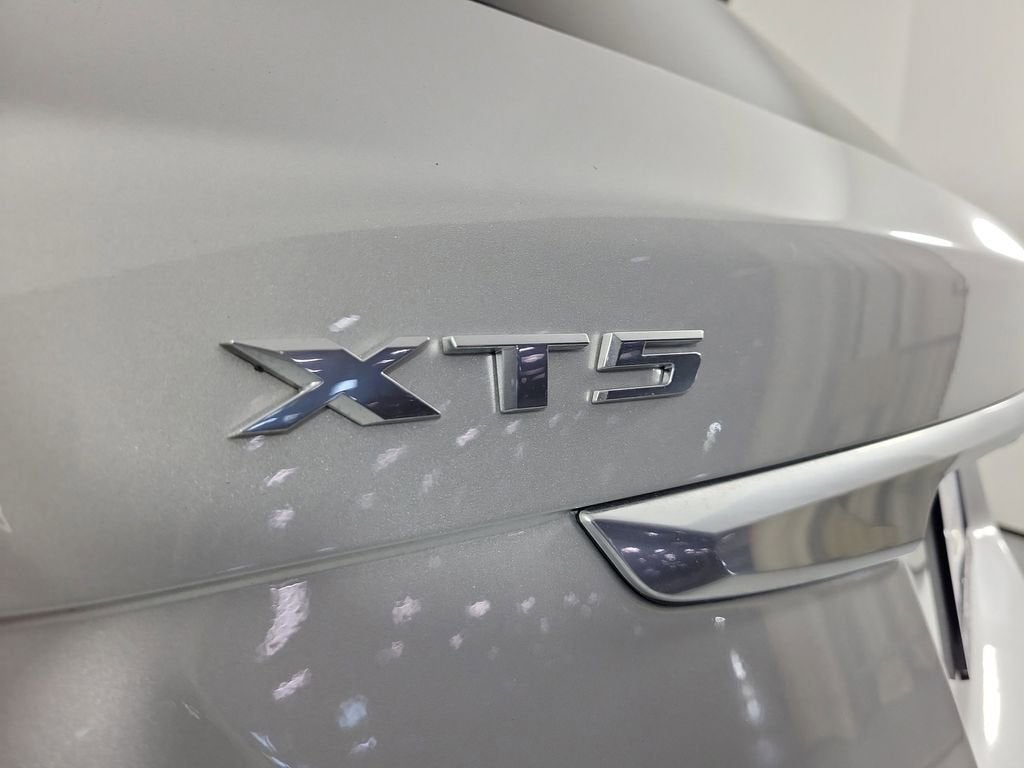 2020 Cadillac XT5 Premium Luxury FWD
