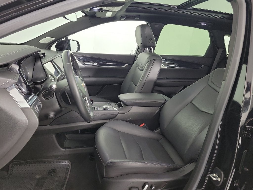 2023 Cadillac XT5 FWD Premium Luxury
