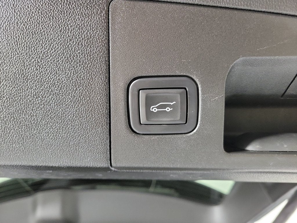 2023 Cadillac XT5 FWD Premium Luxury