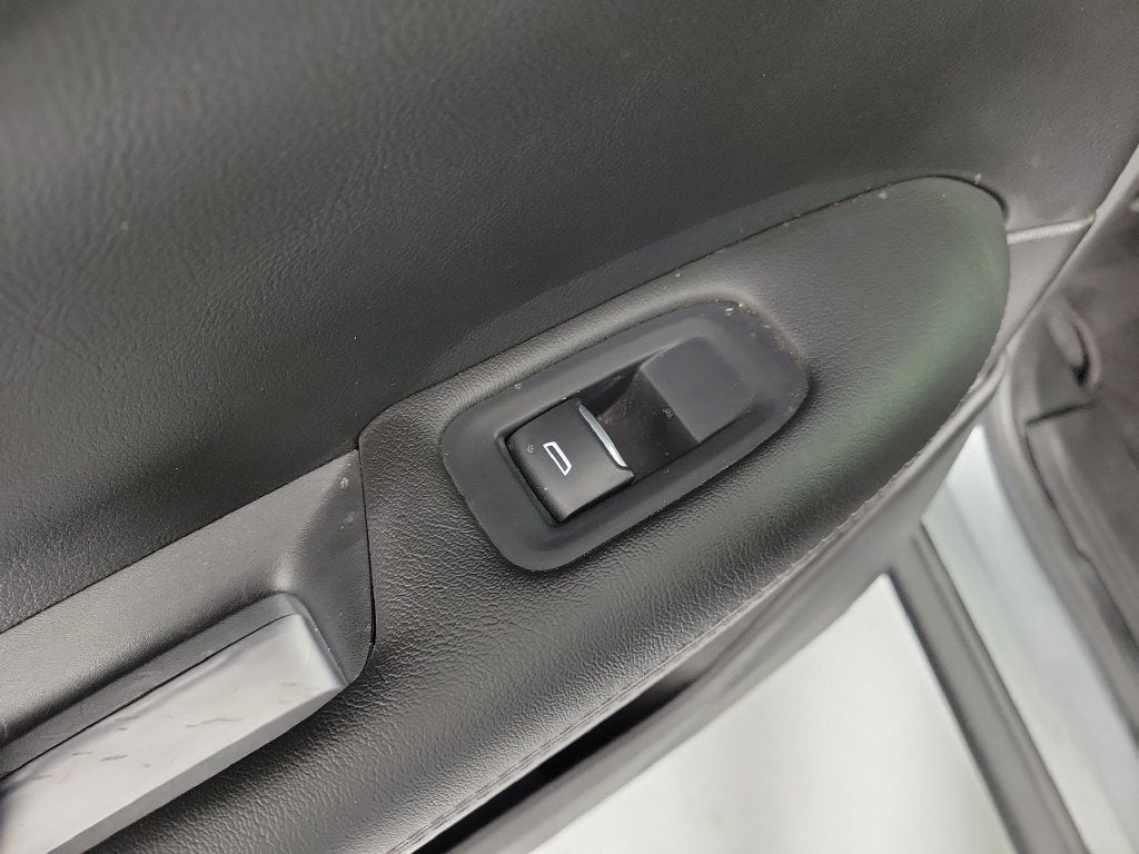 2023 Cadillac XT5 FWD Premium Luxury