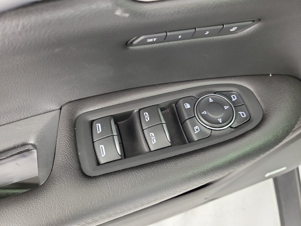 2023 Cadillac XT5 FWD Premium Luxury