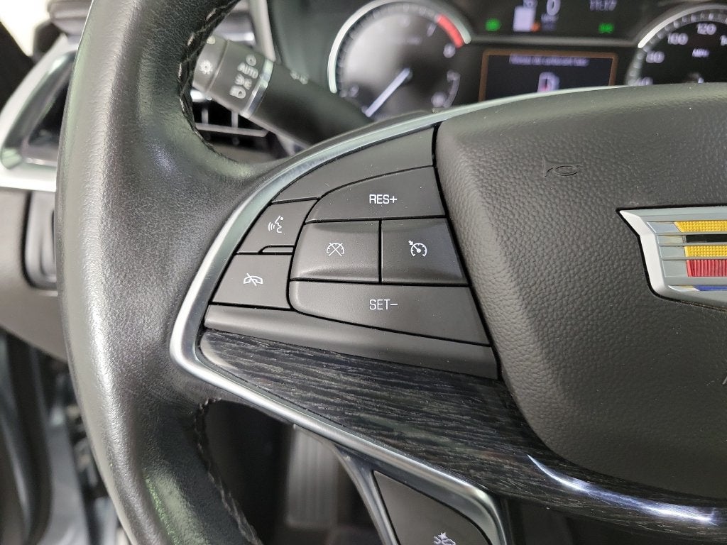 2023 Cadillac XT5 FWD Premium Luxury