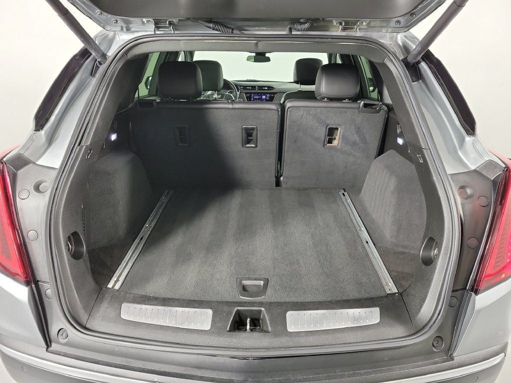 2023 Cadillac XT5 FWD Premium Luxury