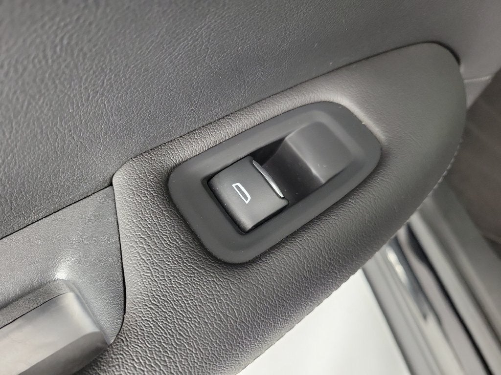 2023 Cadillac XT5 FWD Premium Luxury