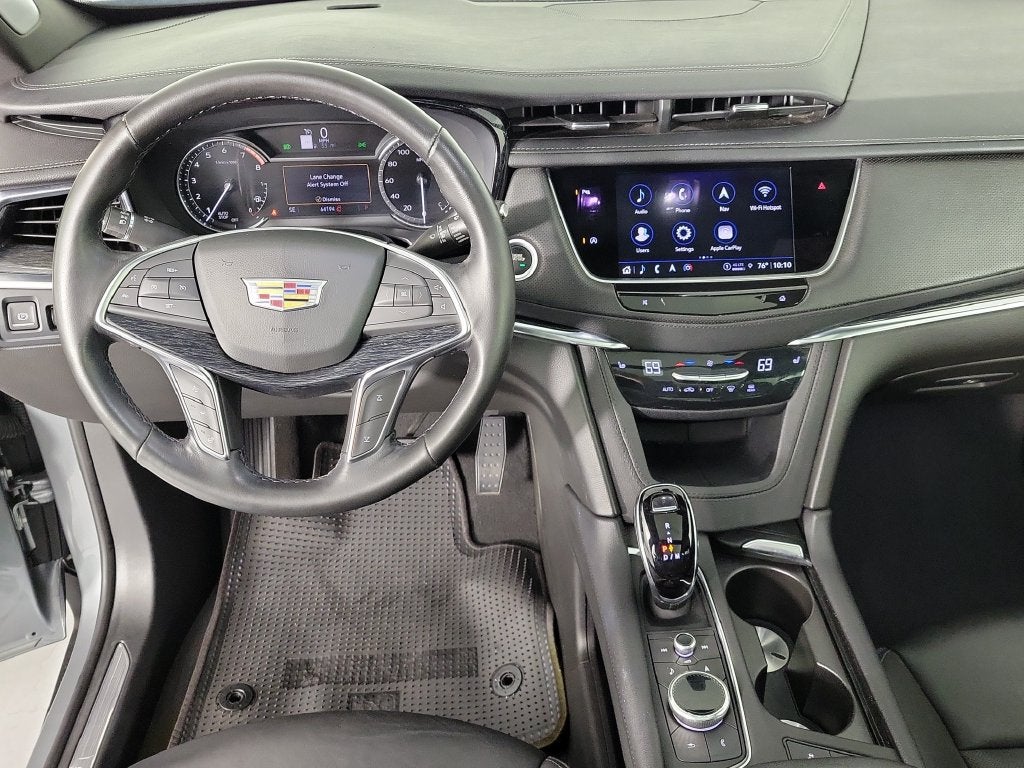 2023 Cadillac XT5 FWD Premium Luxury