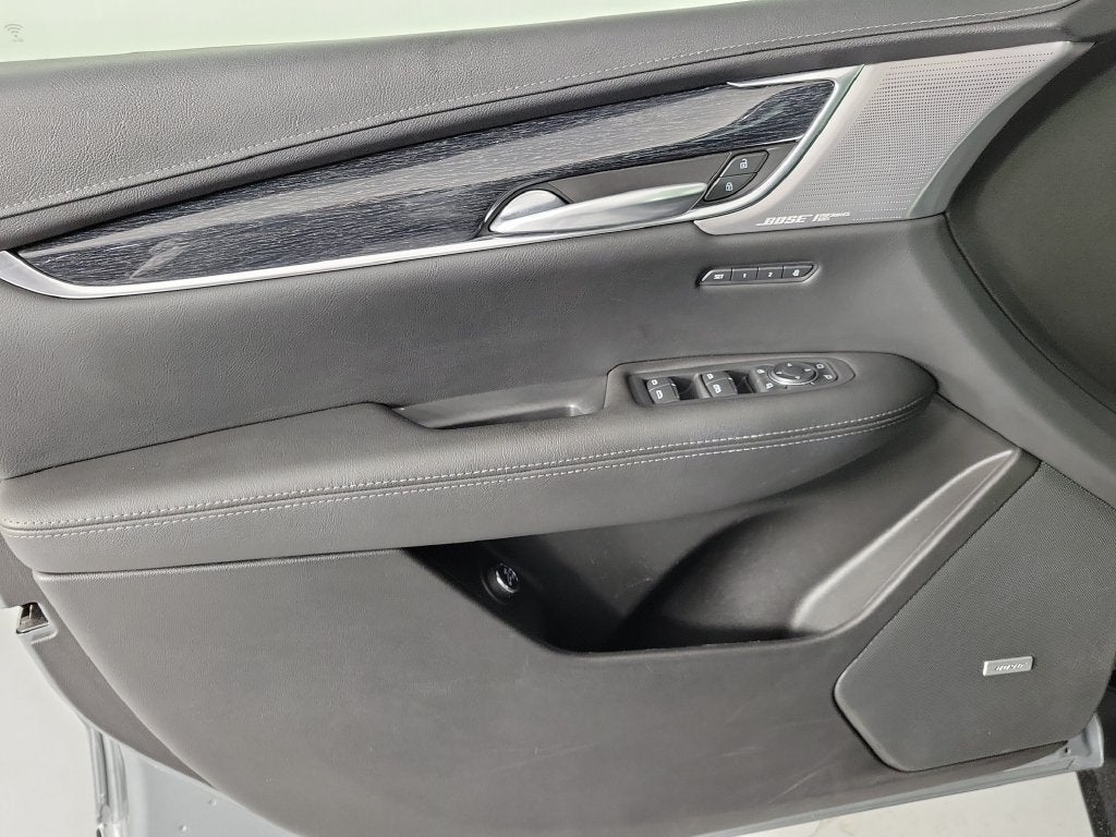 2023 Cadillac XT5 FWD Premium Luxury