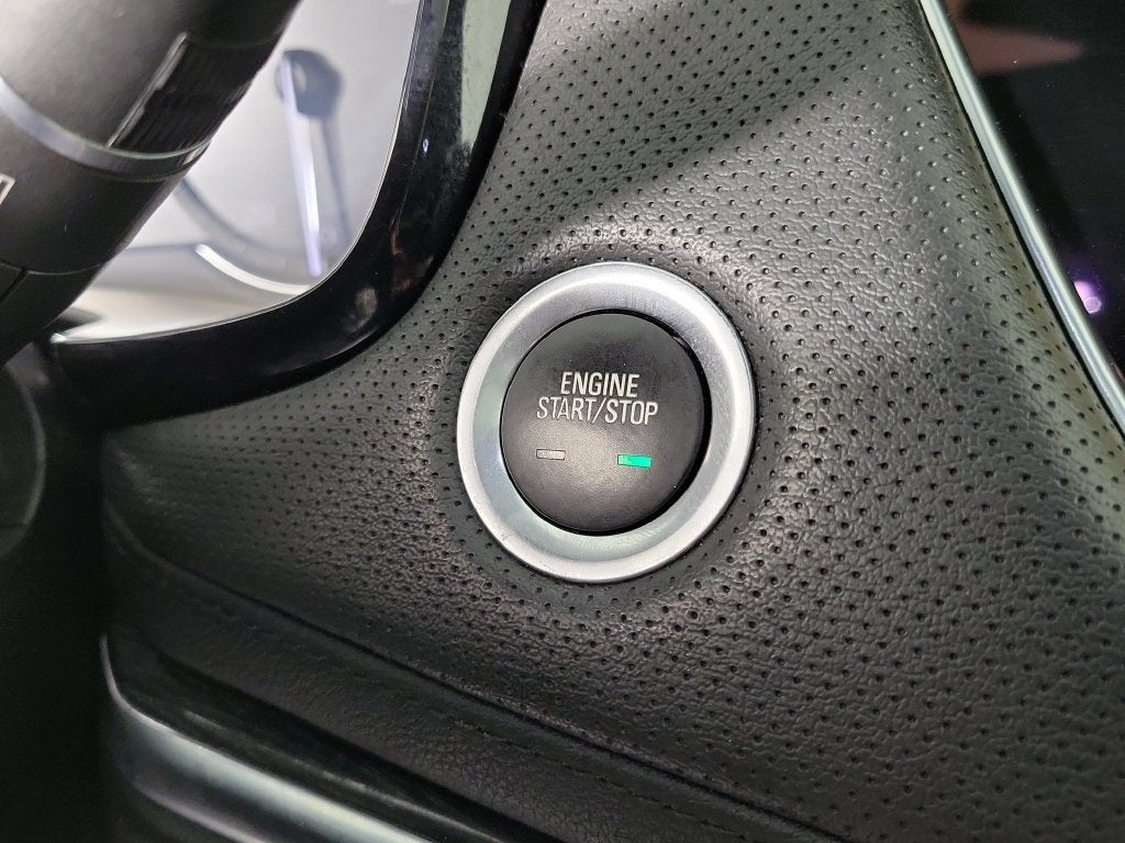 2023 Cadillac XT5 FWD Premium Luxury