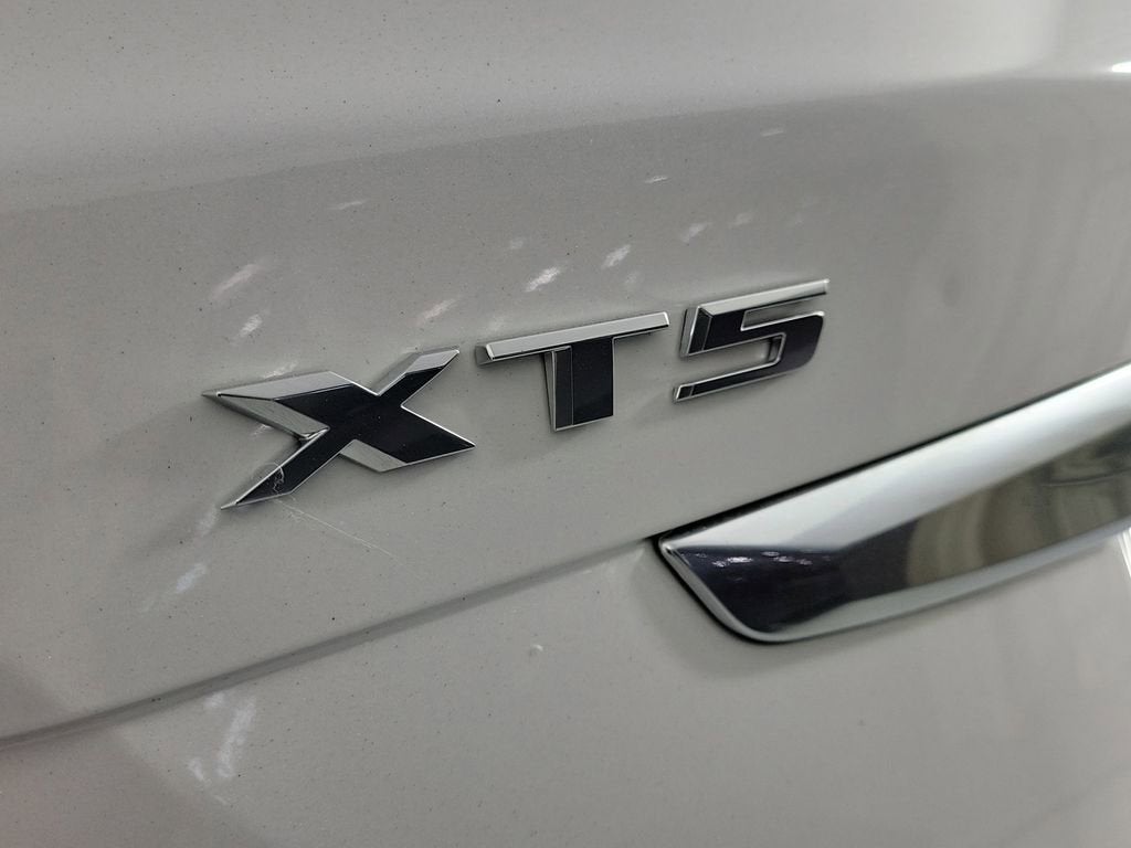 2020 Cadillac XT5 Premium Luxury FWD