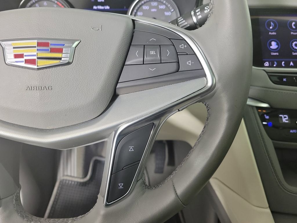 2023 Cadillac XT5 Premium Luxury