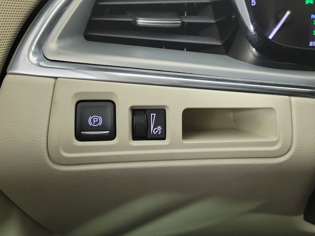 2019 Cadillac XT5 Luxury FWD