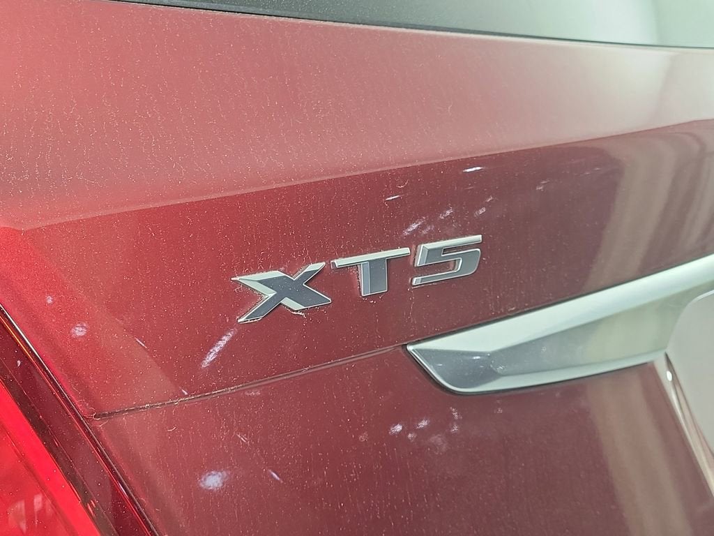 2019 Cadillac XT5 Luxury FWD