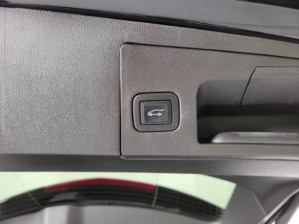 2023 Cadillac XT5 FWD Premium Luxury