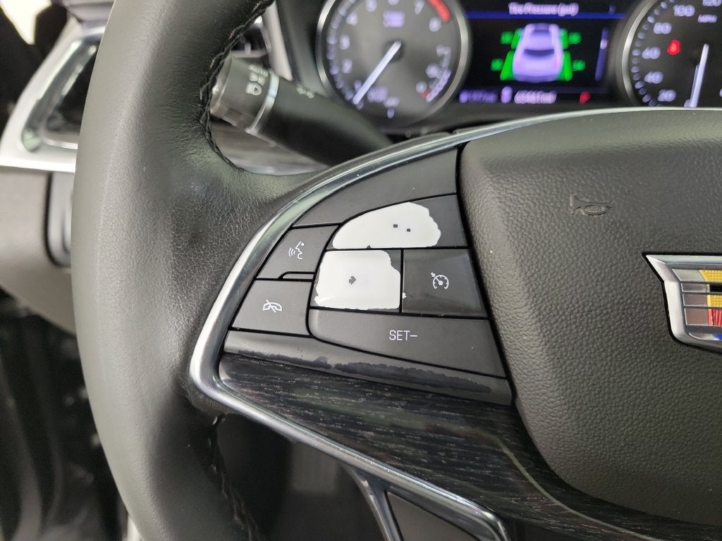 2023 Cadillac XT5 FWD Premium Luxury
