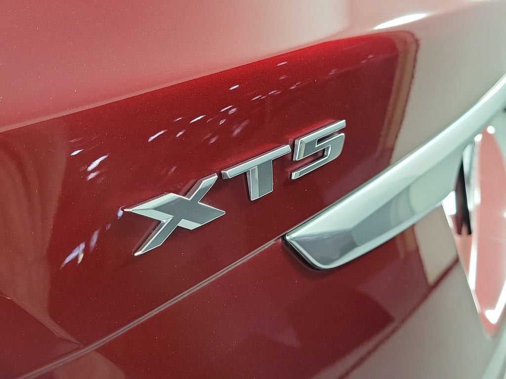 2024 Cadillac XT5 Premium Luxury