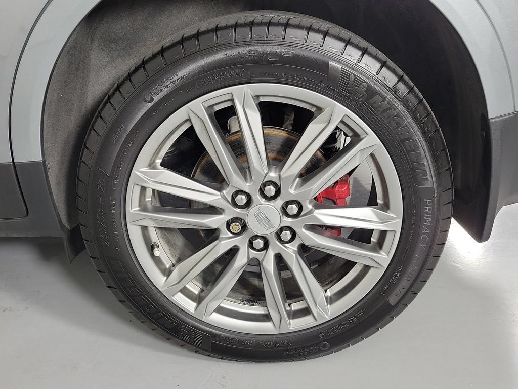 2025 Cadillac XT5 Sport