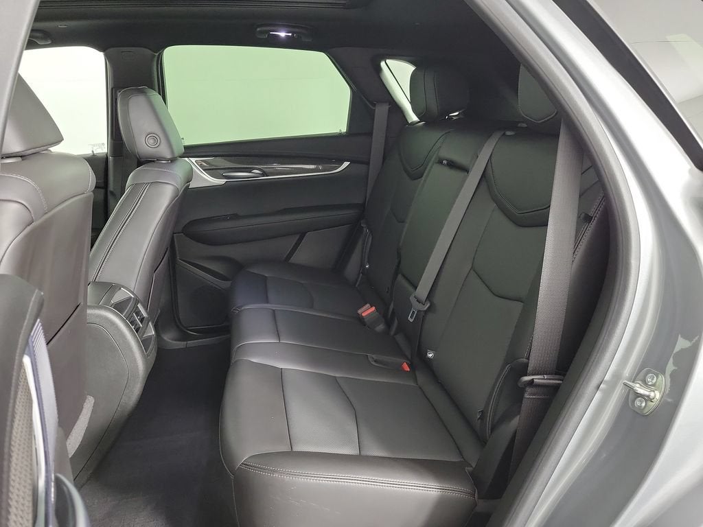 2025 Cadillac XT5 Sport