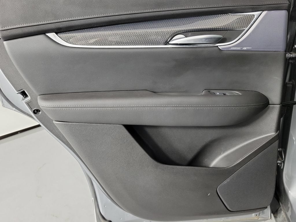 2025 Cadillac XT5 Sport