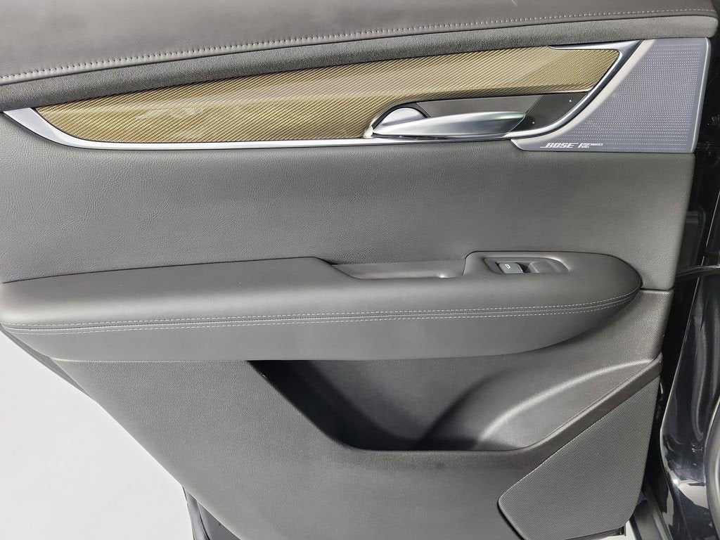 2023 Cadillac XT5 Sport
