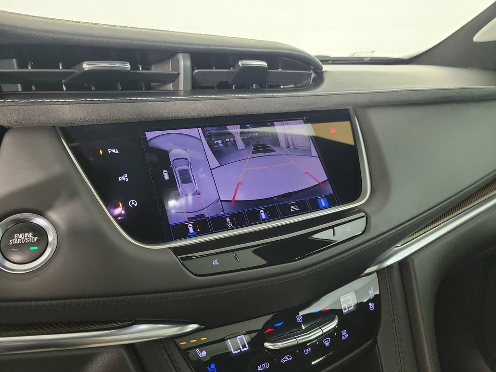 2023 Cadillac XT5 Sport