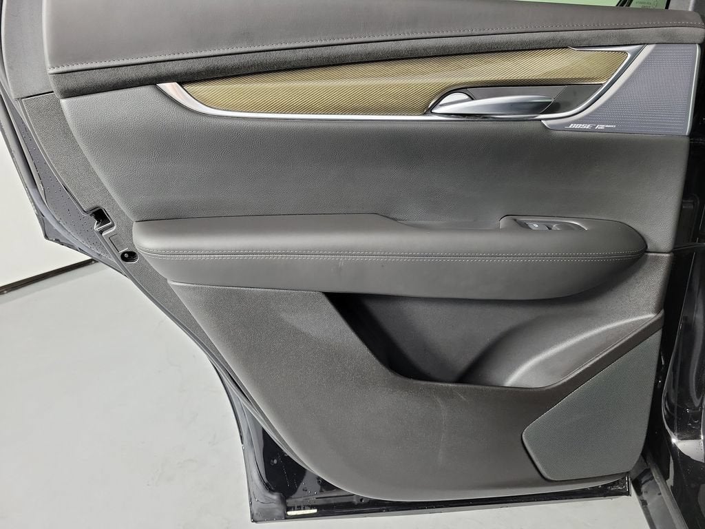 2023 Cadillac XT5 Sport