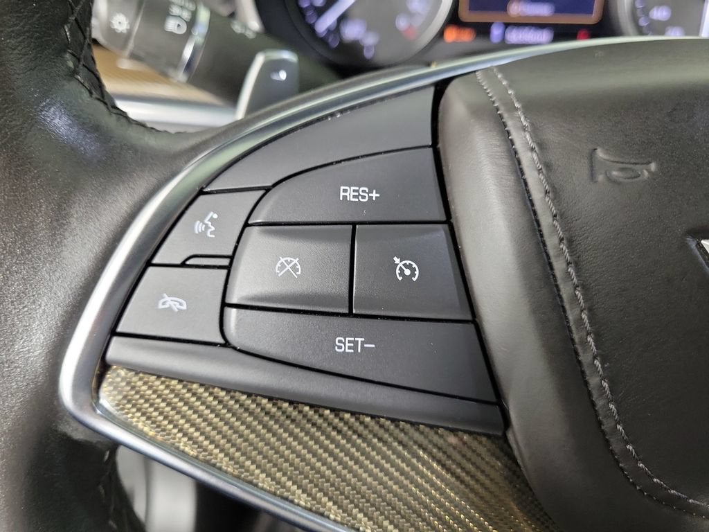 2023 Cadillac XT5 Sport