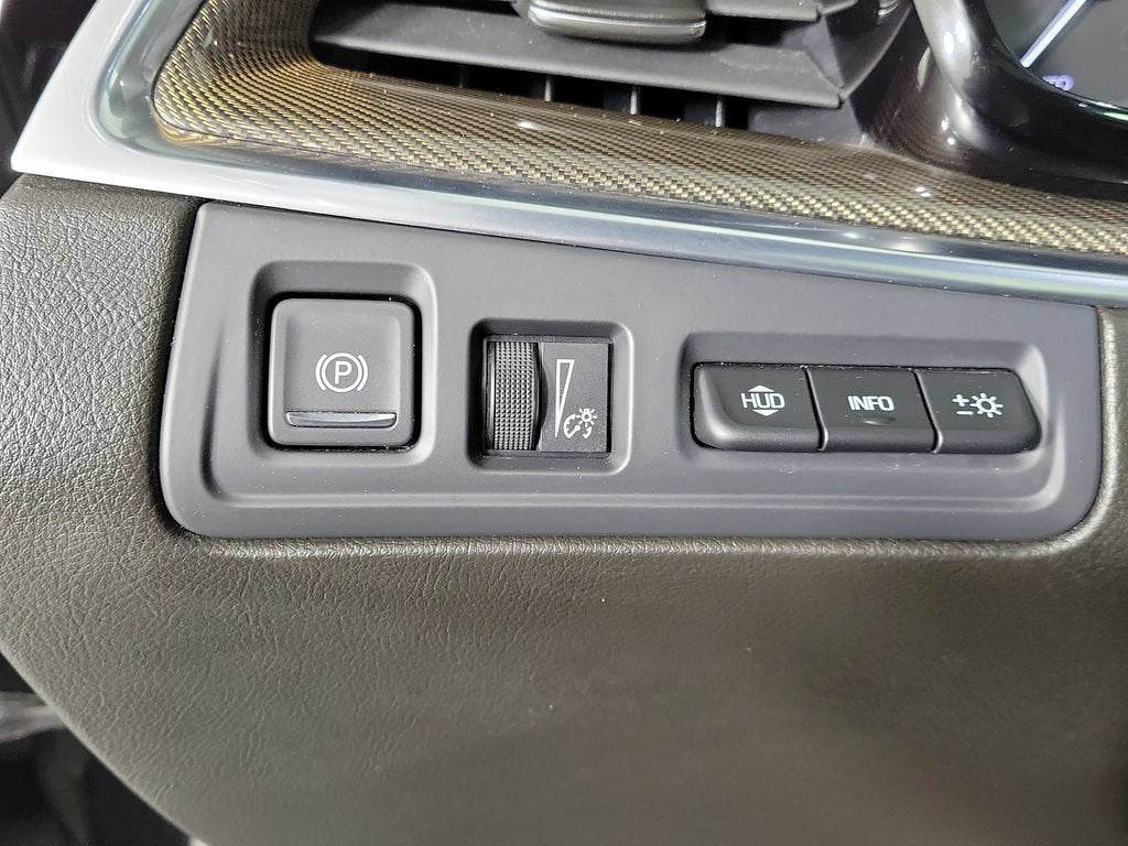 2023 Cadillac XT5 Sport