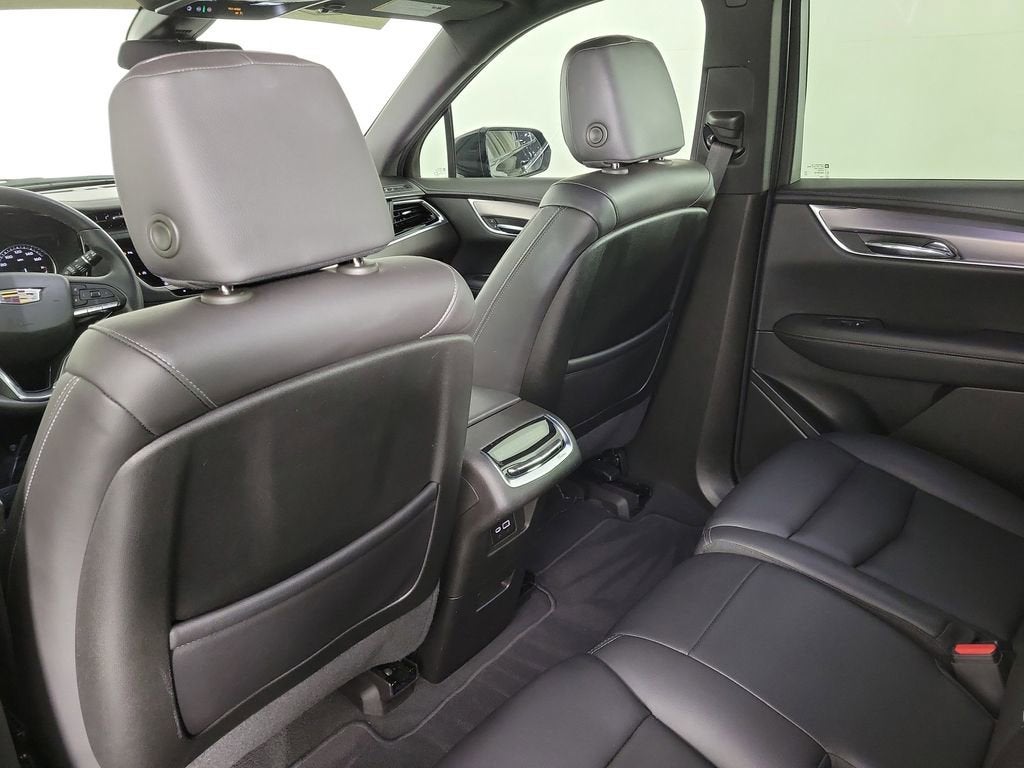 2023 Cadillac XT6 Luxury