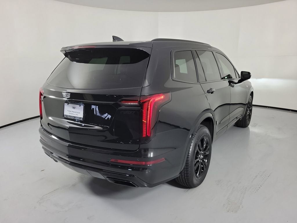 2023 Cadillac XT6 Luxury