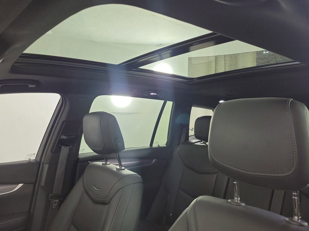 2024 Cadillac XT6 Luxury