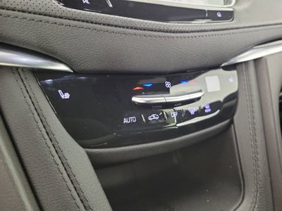 2024 Cadillac XT6 Luxury