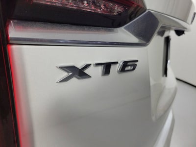 2024 Cadillac XT6 Luxury