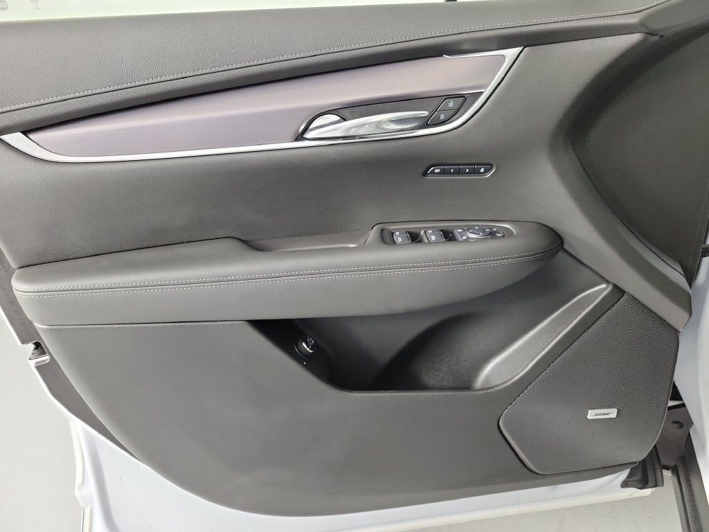 2024 Cadillac XT6 Luxury