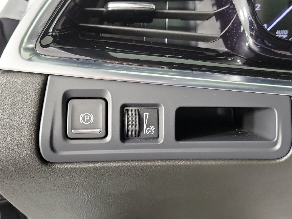 2024 Cadillac XT6 Luxury