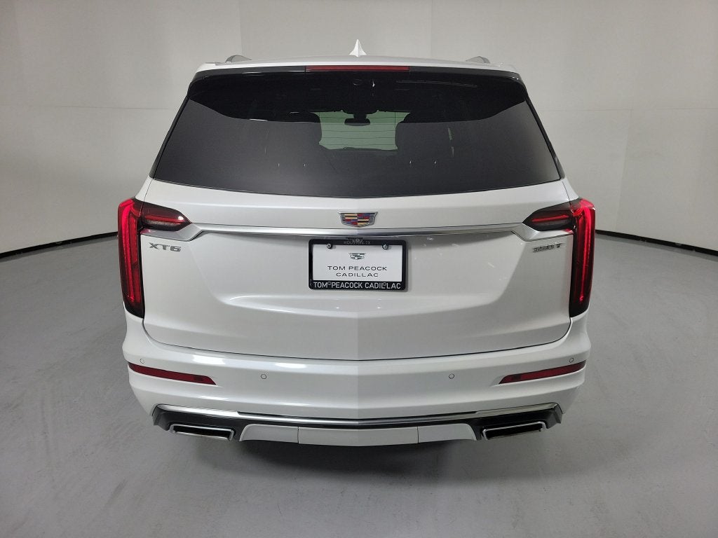2024 Cadillac XT6 Luxury