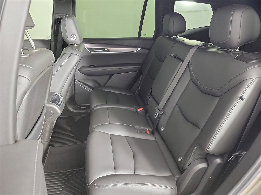 2023 Cadillac XT6 Luxury