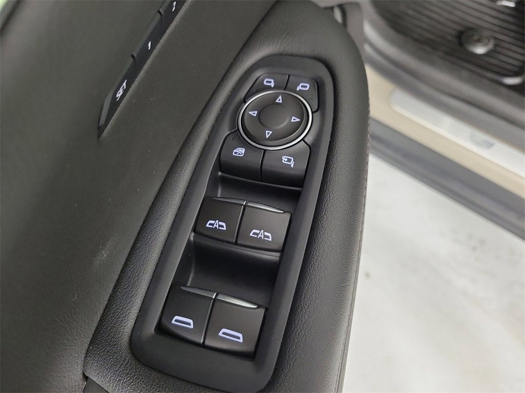 2023 Cadillac XT6 Luxury