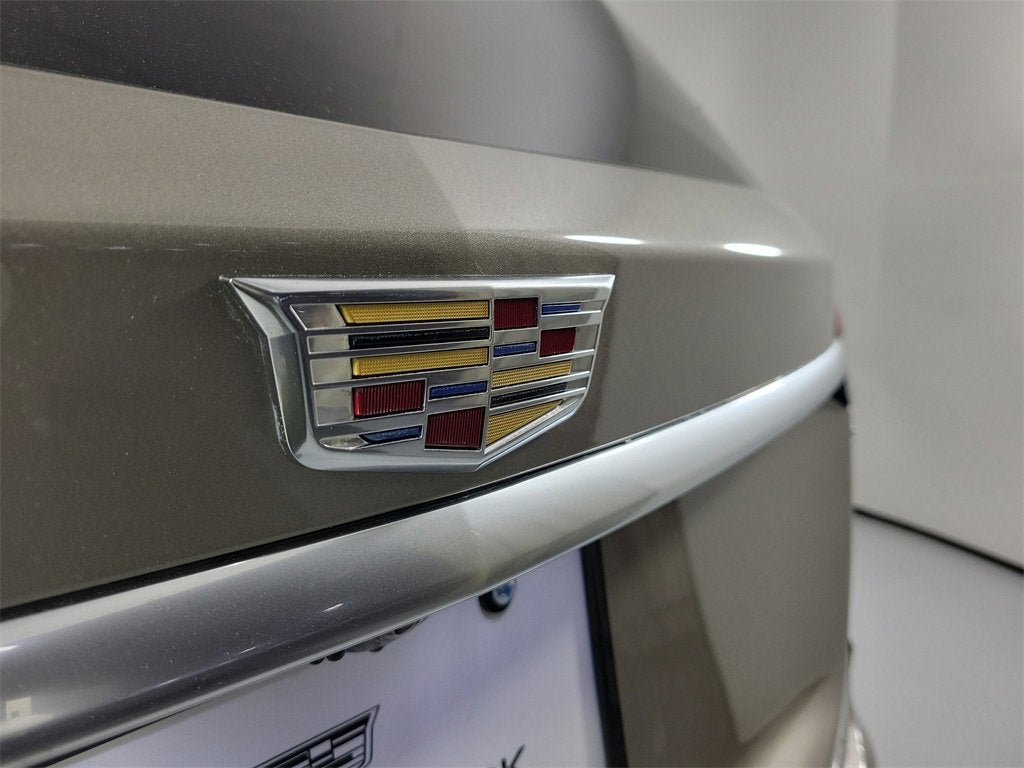 2023 Cadillac XT6 Luxury