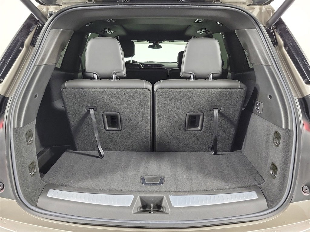 2023 Cadillac XT6 Luxury